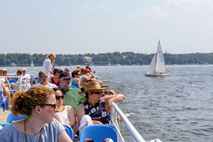 Berlin: World Heritage Cruise to Potsdam - Who will enjoy this cruise most
