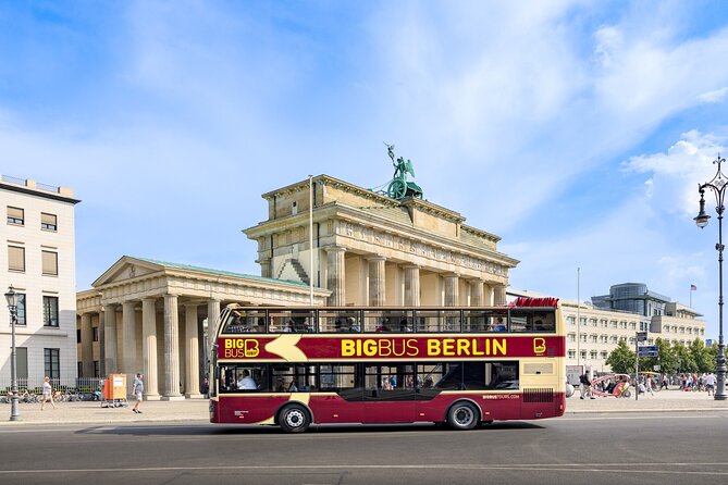Big Bus Berlin Hop-On Hop-Off Sightseeing Tour & Currywurst - Timing, bus waits, and practical planning