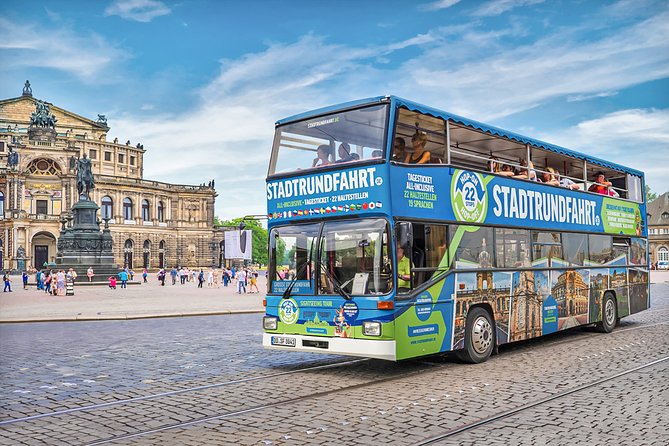 Big city tour hop on hop off 22 stops - What this Dresden bus tour is really good for