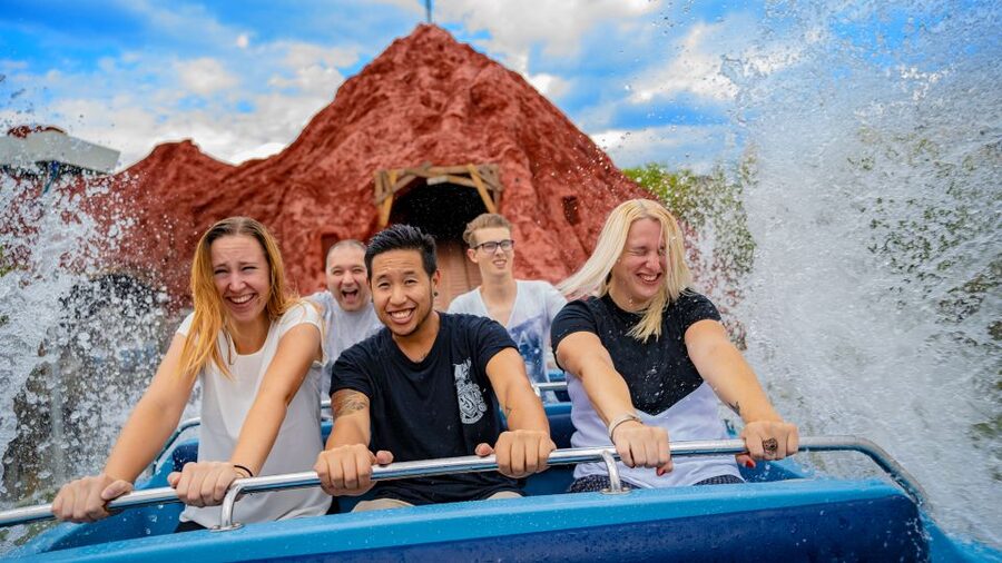 Bottrop: Movie Park Full-Day Admission Ticket - Access, comfort, and health considerations