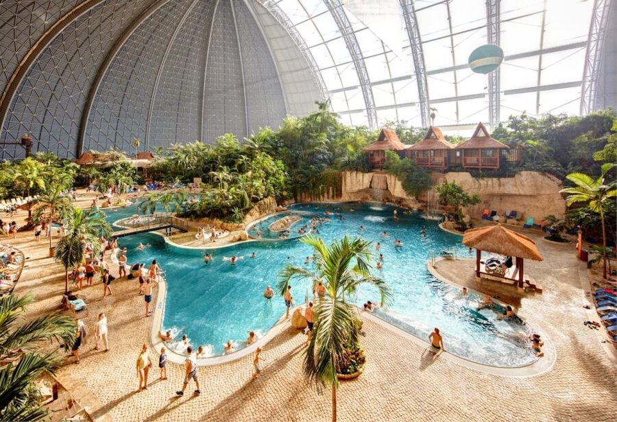 Brandenburg: Tropical Islands Resort Day Ticket - Finding your way around the indoor tropical world