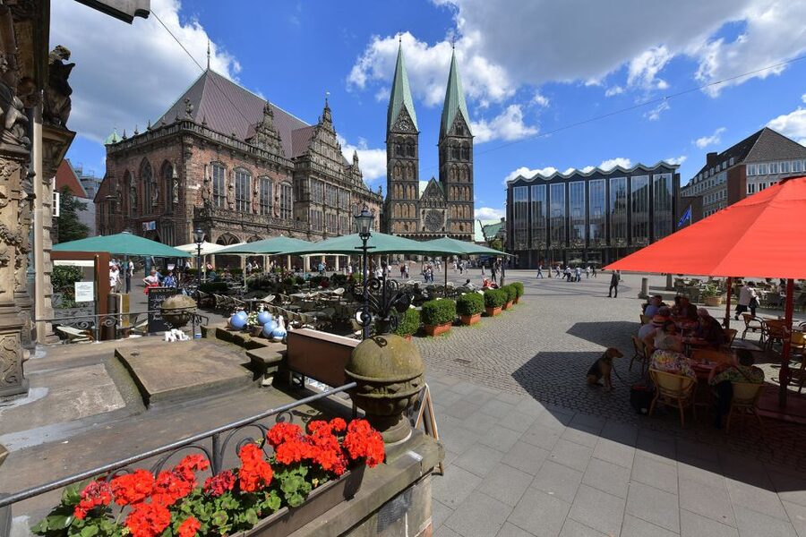 Bremen: City Center Guided Walking Tour - Why Bremen’s center works so well on foot