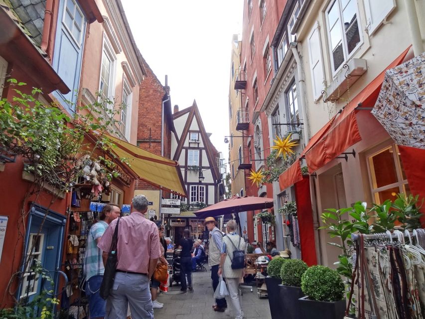 Bremen: City Center Guided Walking Tour - Schnoor quarter: Bremen’s oldest lanes