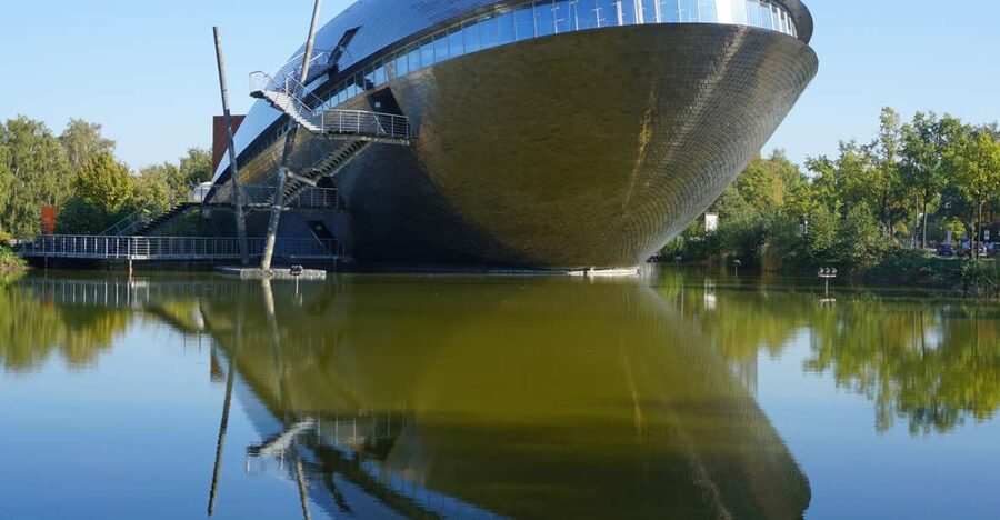 Bremen: Universum Science Center Entrance Ticket - What a day at Universum Bremen feels like