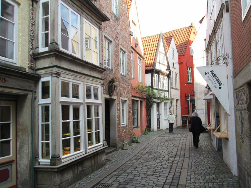Bremen: Walking Tour of Historic Schnoor District - Key points to know before you book