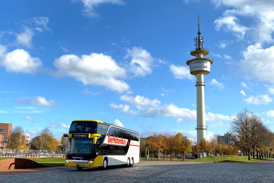 Bremerhaven: Harbor Bus Tour - How much value do you get for $24?