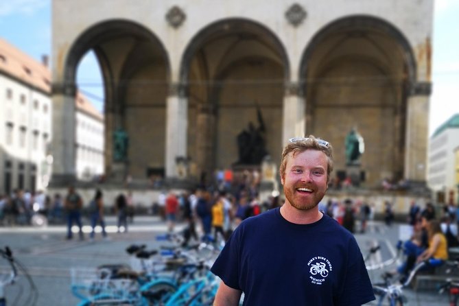 Classic Mike's Bike Tour daily @ 11.30 incl Beer Garden & Surfers - The Eisbach surfers and Munich’s local side