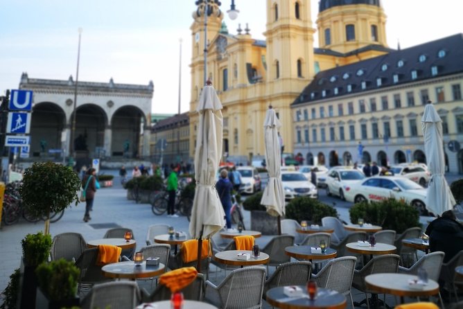 Classic Mike's Bike Tour daily @ 11.30 incl Beer Garden & Surfers - Platzl and the Hofbrauhaus area