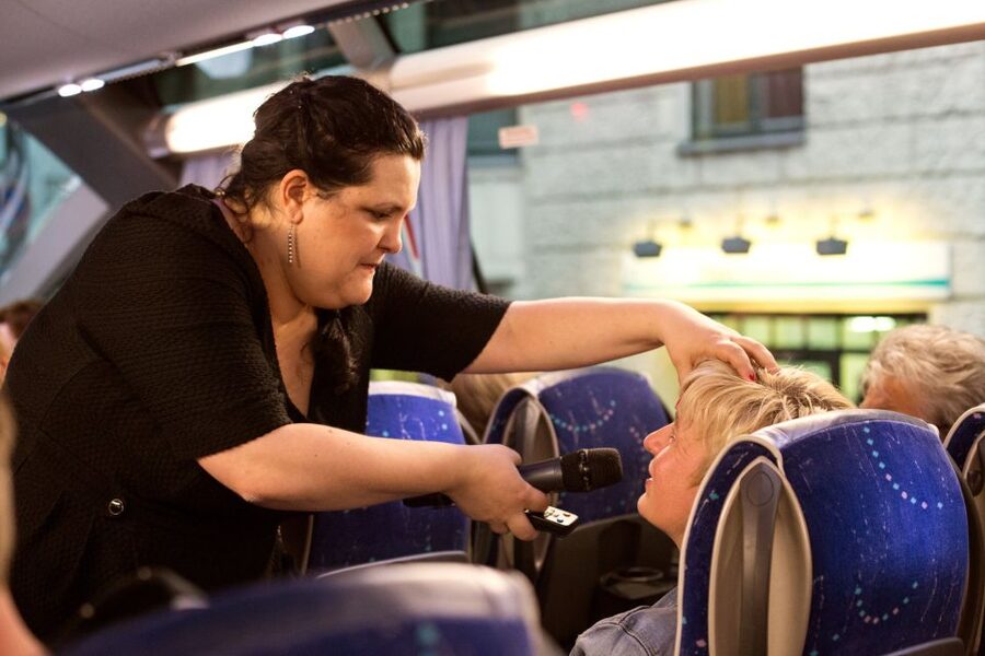 Cologne: 1.5-Hour Comedy Bus Tour - How it compares with a normal Cologne tour