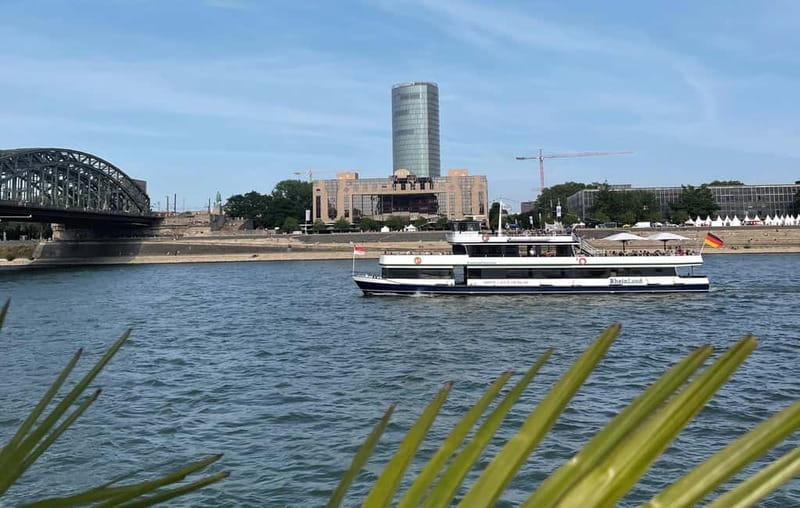 Cologne: 1-hour Rhine Cruise in Cologne - Who will get the most from this cruise?