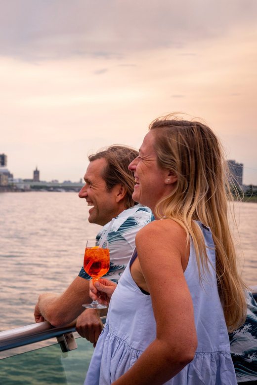 Cologne: 2-Hour Evening Cruise on the Rhine River - Key points to know before you book
