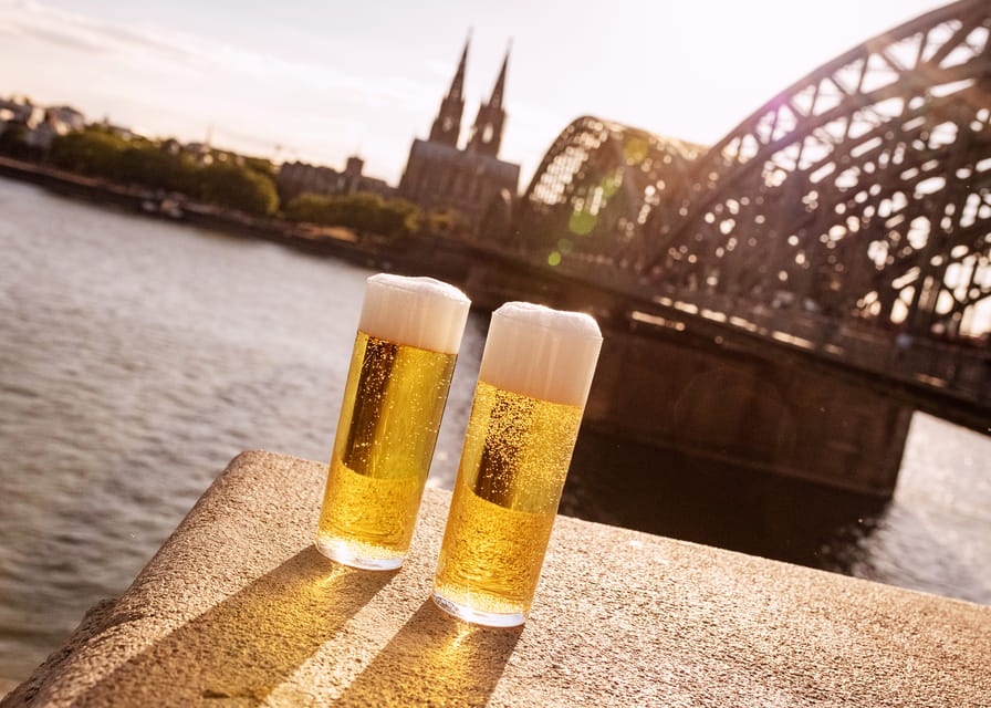 Cologne: Brewery Tour with 3 Kölsch Beer Tastings - Old Town stories between the breweries
