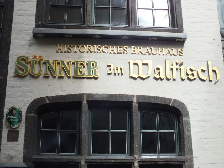 Cologne: Brewery Tour with Beer Tasting and Halven Hahn - Four Cologne pubs in two hours