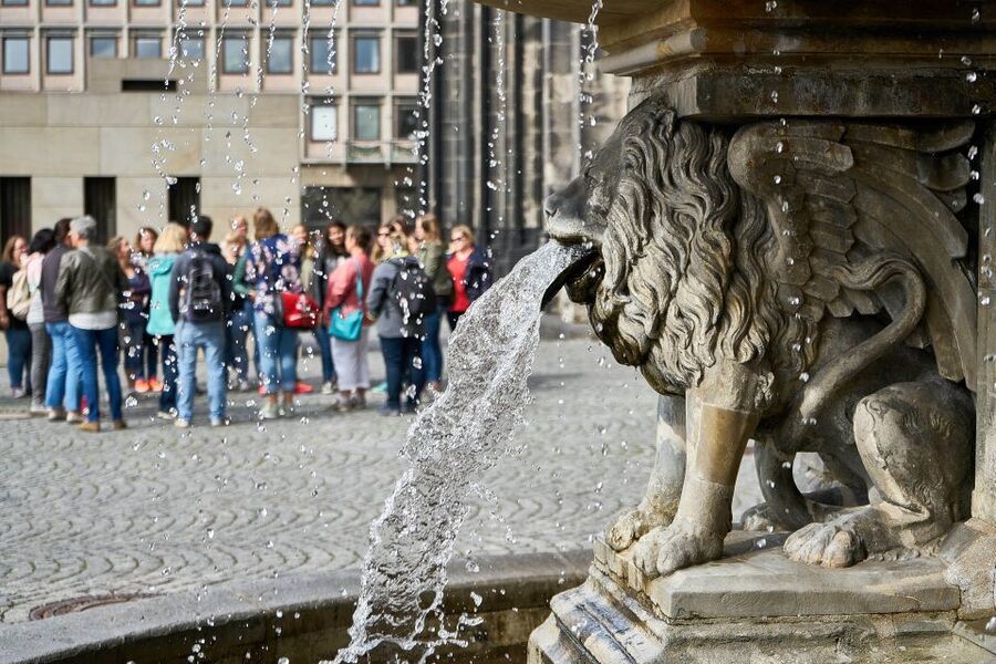 Cologne Cathedral and Old Town Tour with 1 Kölsch - The Roman-Germanic Museum area