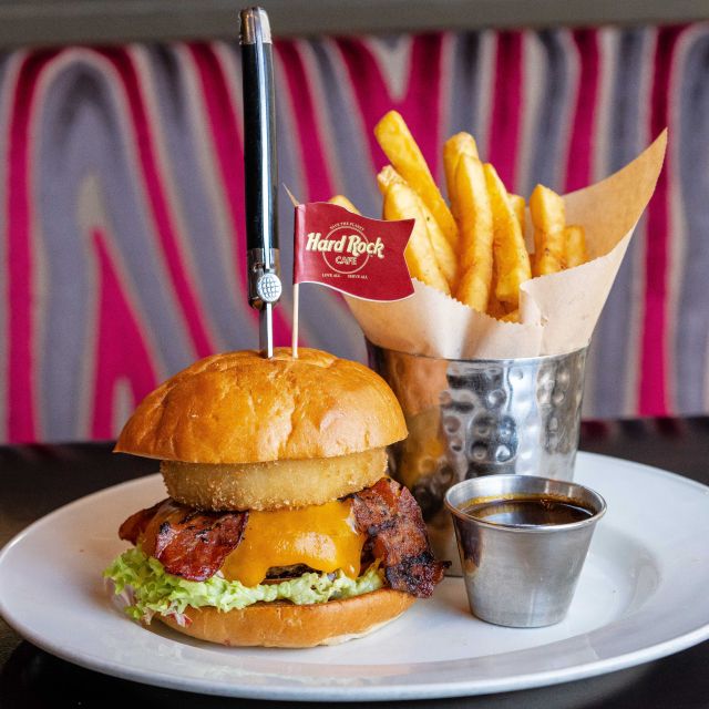 Cologne: Hard Rock Cafe with Set Menu for Lunch or Dinner - What the Hard Rock Cafe Cologne experience really is