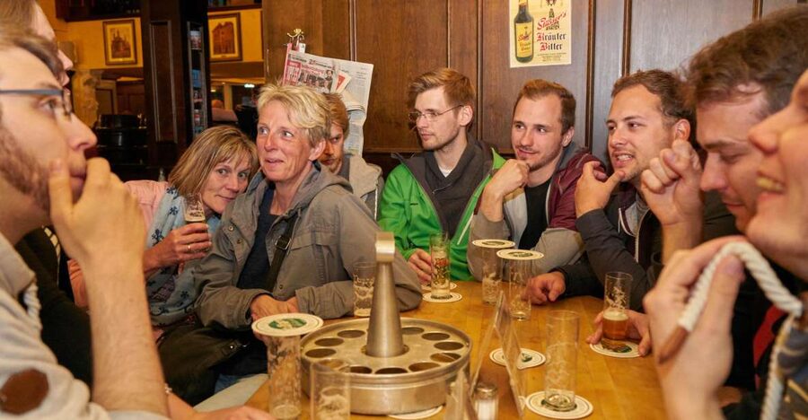Cologne: Kölsch Beer and Brew House 2-Hour Tour - From Am Hof to the Heinzelmännchenbrunnen