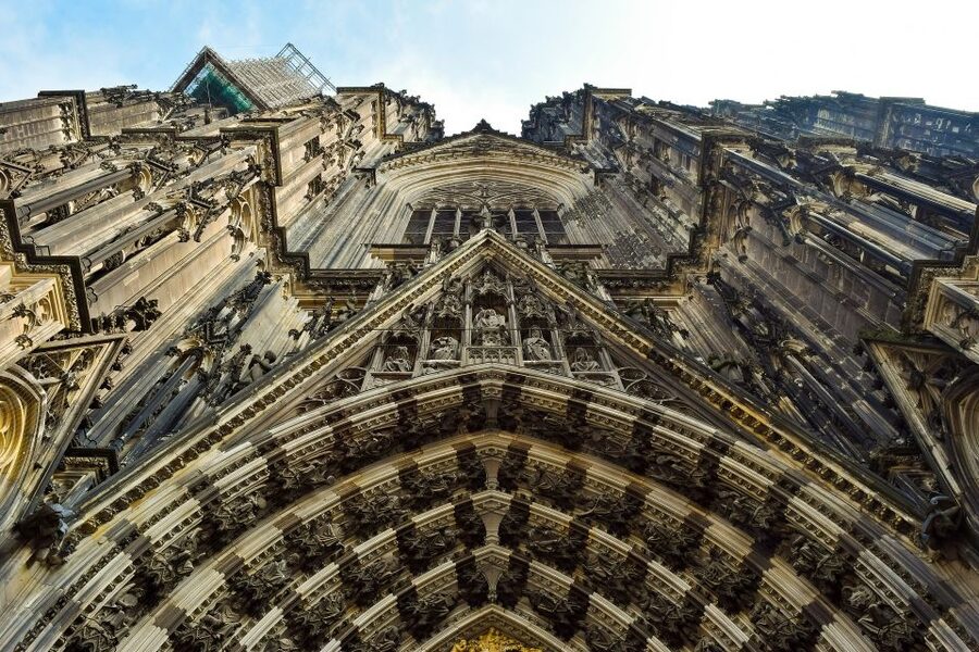Cologne: Old Town Highlights Walking Tour - Starting beside Cologne Cathedral