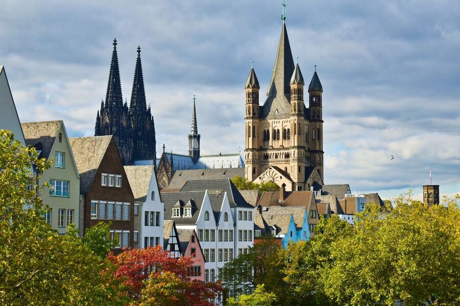 Cologne: Old Town Highlights Walking Tour - Simple tips before you book