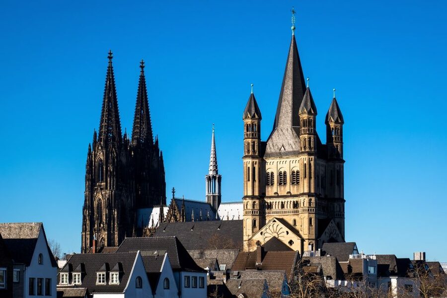 Cologne: Old Town Highlights Walking Tour - What the $34 price really buys you