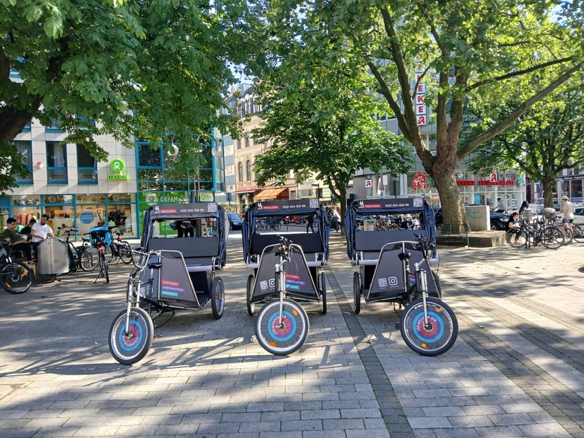 Cologne: Rickshaw Sightseeing Tour - Old Town streets and Cologne’s long story