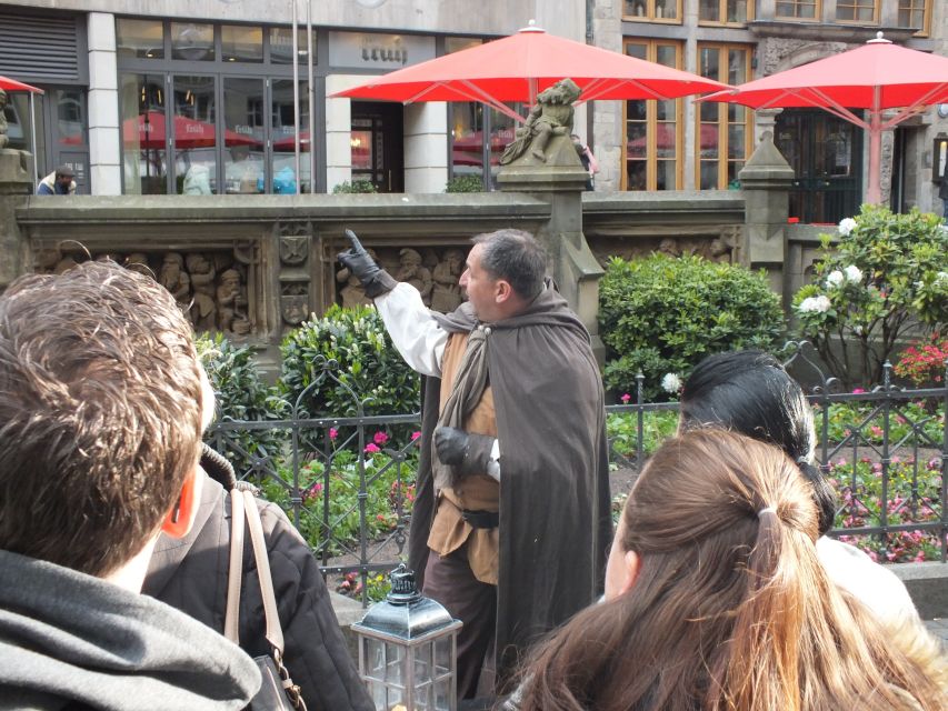 Cologne: The Night Watchman Old Town Walking Tour in German - Meeting the night watchman at Alter Markt