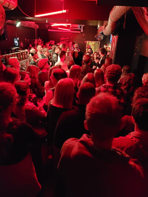 "Comedykills" - das Open Mic im Glockenbachviertel - What happens from 9 p.m. onward