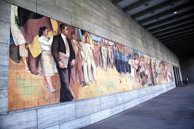 Discover Berlin Half-Day Walking Tour - The Holocaust Memorial and the former Nazi center