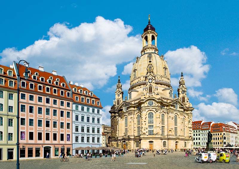 Dresden: City Sightseeing Tour with Live Guide - Pfunds Molkerei, Dresden’s most memorable detour
