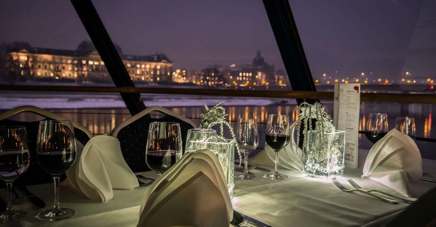 Dresden: Evening River Cruise with Dinner - Boarding near Dresden’s historic center