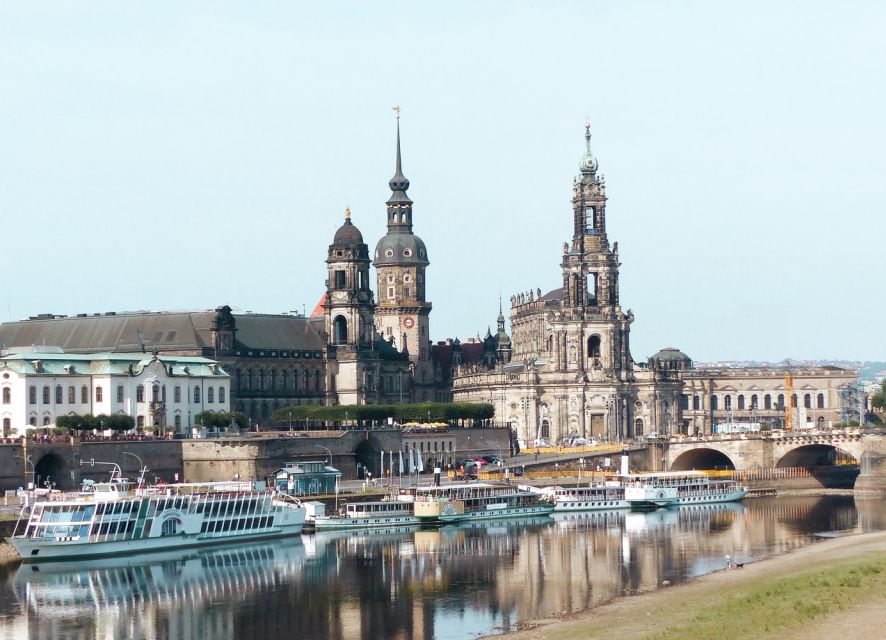 Dresden: Segway Tour Along the Elbe and Old Town - Dresden Castle and the Baroque center