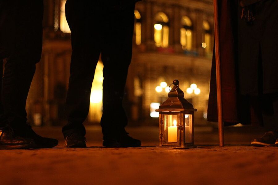 Dresden: The Original Night Watchman Tour in Lantern Light - Dresden Castle and the Fürstenzug