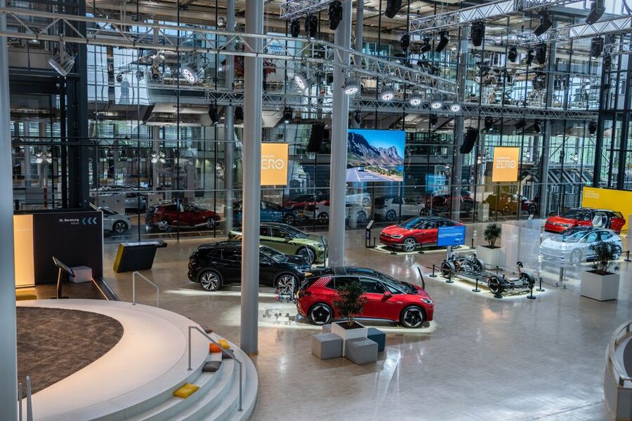 Dresden: Tour of VW's Transparent Factory - Key points to know before you book