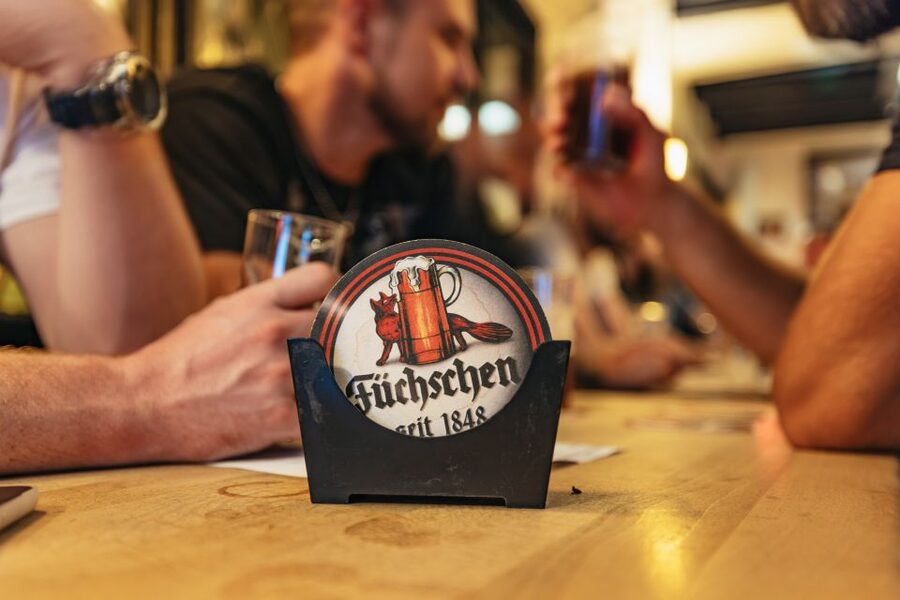 Düsseldorf: Altbier-Safari Beer Walking Tour - Starting at Burgplatz and the Schloßturm