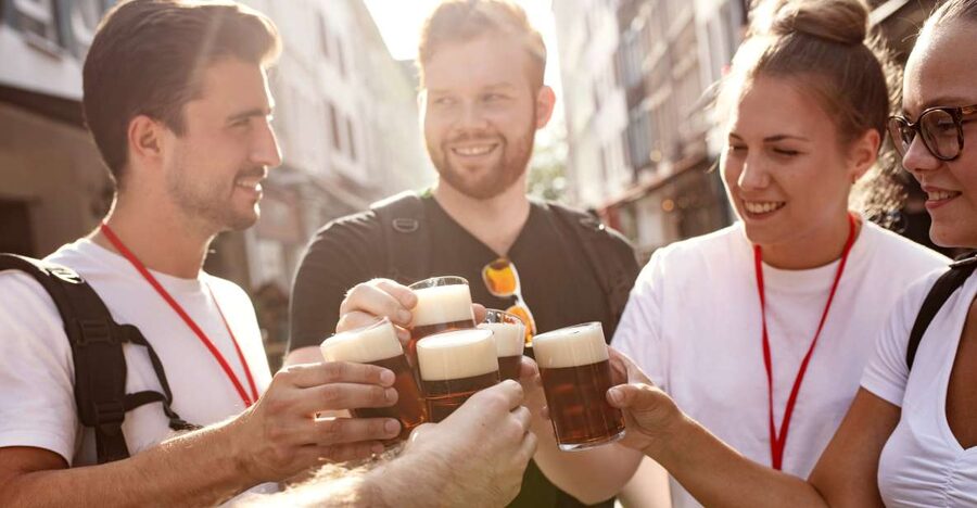 Düsseldorf: Brewery Tour with Alt Beer Tastings - Why Düsseldorf Alt beer makes a good city tour