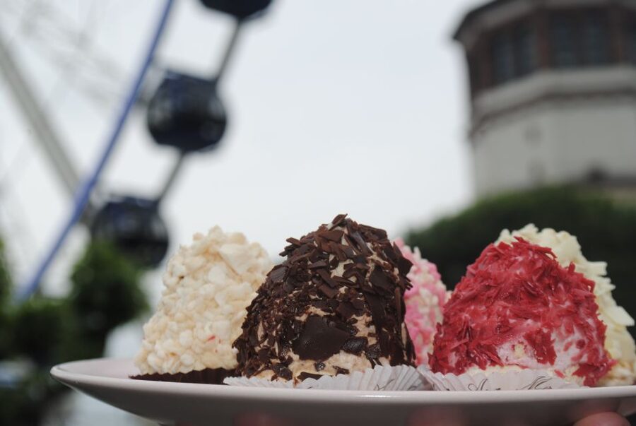 Düsseldorf: Sweet Treats Guided Walking Tour of Old Town - Key points at a glance