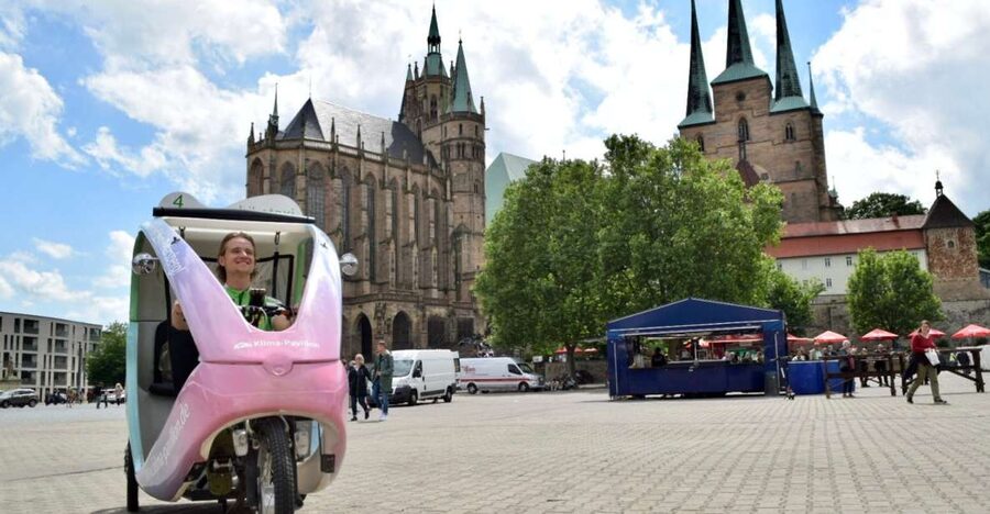 Erfurt: Private Guided Classic Old Town E-Rickshaw Tour - Cathedral Square and St. Mary’s Cathedral