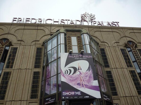 FALLING | IN LOVE Grand Show at Friedrichstadt-Palast Berlin - A Berlin stage built for spectacle