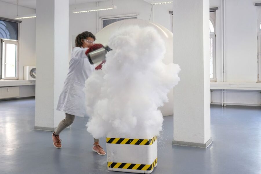 Frankfurt: EXPERIMINTA ScienceCenter Entry Ticket - Why EXPERIMINTA feels different from a standard museum
