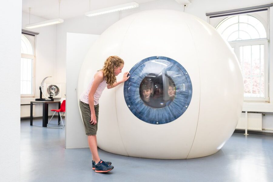 Frankfurt: EXPERIMINTA ScienceCenter Entry Ticket - The experiments worth making time for