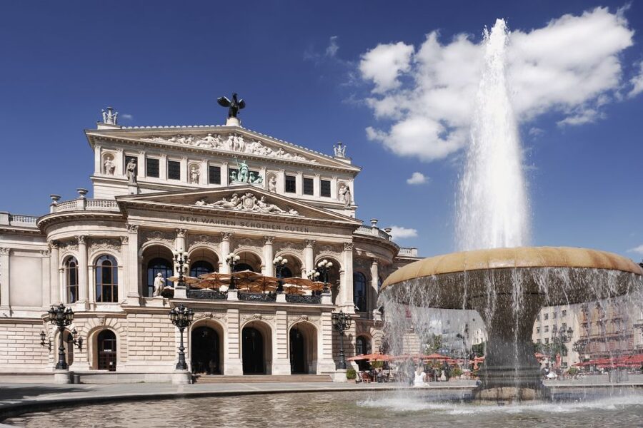 Frankfurt: Hop-On, Hop-Off Grand or Express Bus Ticket - Timing, frequency, and how to plan your day
