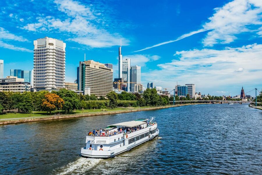 Frankfurt: River Main Sightseeing Cruise with Commentary - Who will get the most from this Main River cruise?