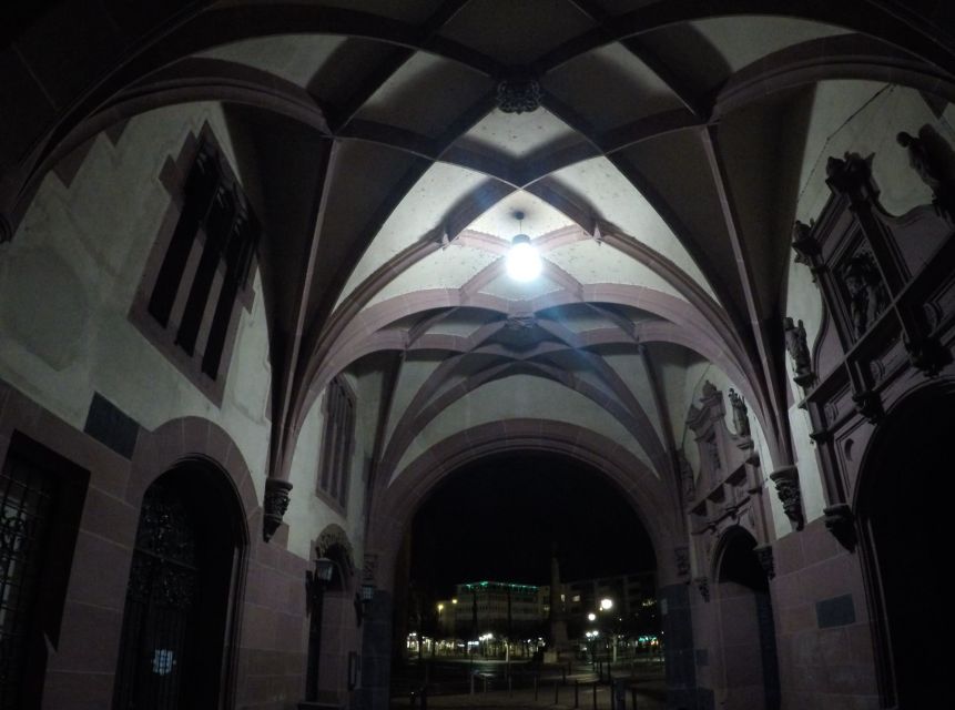 Frankfurt: Scary Sightseeing Tour with The Hangman - Key points to know before booking