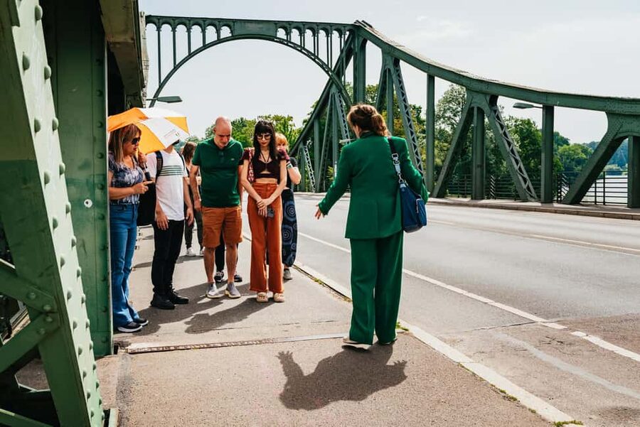 From Berlin: Potsdam and Sanssouci Palace Tour with Entry - Arriving at Sanssouci Palace