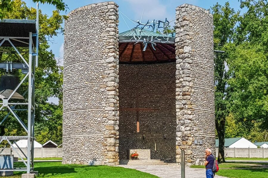From Munich: Dachau Memorial Site Half-Day Trip - What to bring and how to prepare