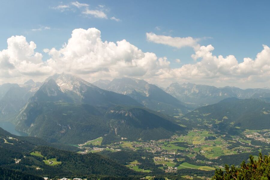 From Munich: Guided Group Tour to Eagle’s Nest - Free time in Berchtesgaden