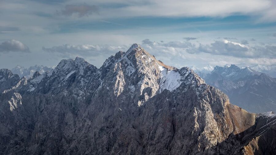 From Munich: Zugspitze Mountain Van Tour with Garmisch Town - Key points at a glance