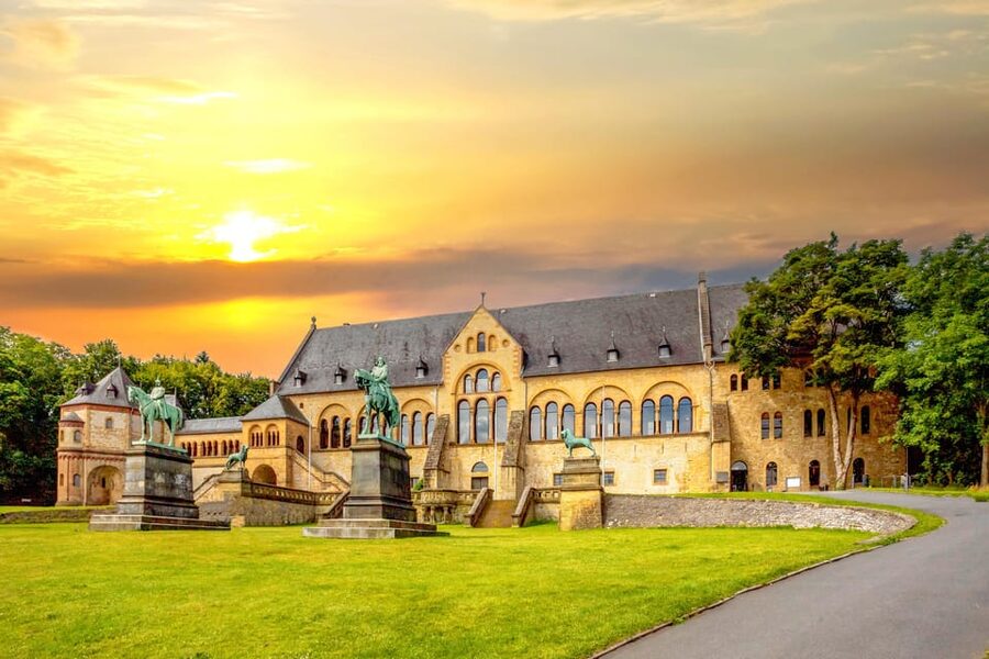 Goslar: Führung durch die Kaiserpfalz - Key points to know before you book