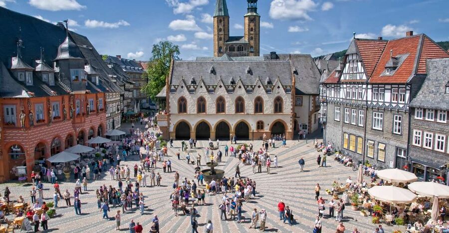 Goslar: Tausend Schritte durch die Altstadt - Goslar’s old town, read one street at a time