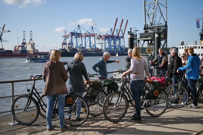 Guided Hamburg City Bike Tour - Pace, group size, and cycling ability