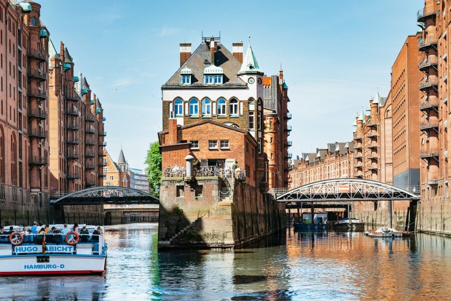 Hamburg: 1.5-Hour Harbor and Speicherstadt Day Cruise - Why Hamburg’s harbor is best seen from a Barkasse